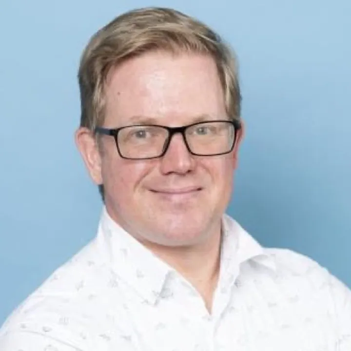 Dr. Justin H Dauwels